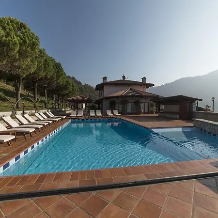 Resort San Pellegrino Terme Couette-café San Pellegrino Terme